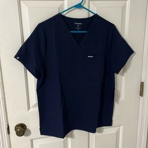 NWT Jaanuu Women’s Navy Essential Scrub Top Medium